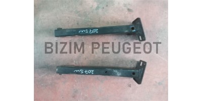 Peugeot 207 2006-2014 Çıkma Travers Ek Parçası