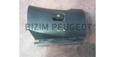 Peugeot 207 2006-2014 Çıkma Torpido Kapağı