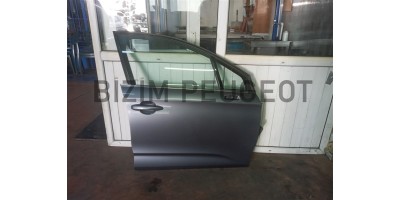 Citroen C4 2011-2018 Gri Çıkma Sağ Ön Kapı