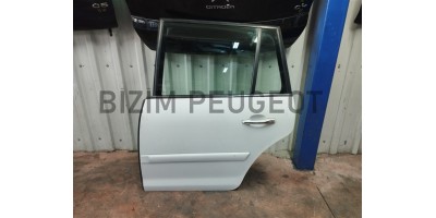 Citroen C4 Grand Picasso 2007-2013 Beyaz Çıkma Sol Arka Kapı