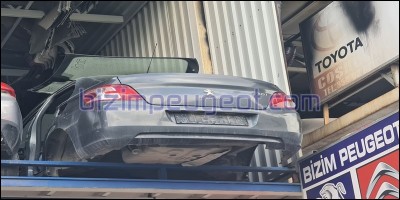 Peugeot 301 Çıkma Bagaj Kapağı